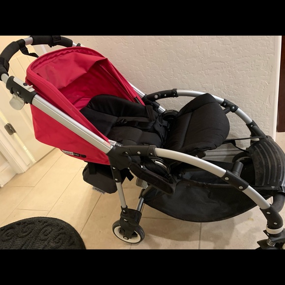 Hot pink bugaboo bee stroller - Picture 2 of 4